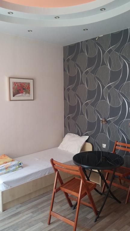 Comfort Guest Rooms Plewen Exterior foto